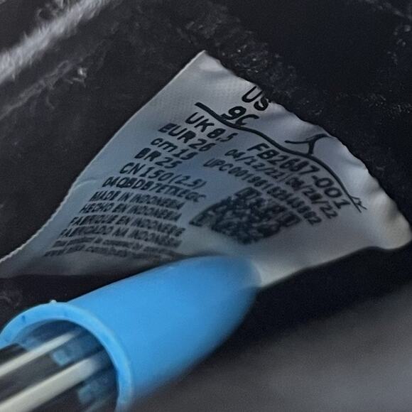 Air Jordan 12 Retro A Ma Maniere (TD) Size 9C FB2687-001 Black Burgundy - Picture 8 of 8